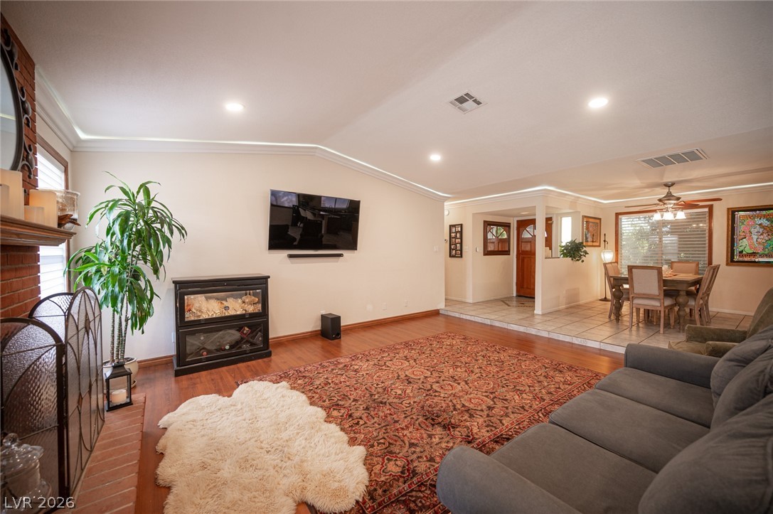 7423 Edgewater Lane Las Vegas NV 89123