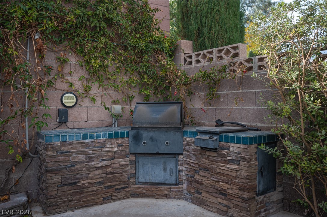 7423 Edgewater Lane Las Vegas NV 89123