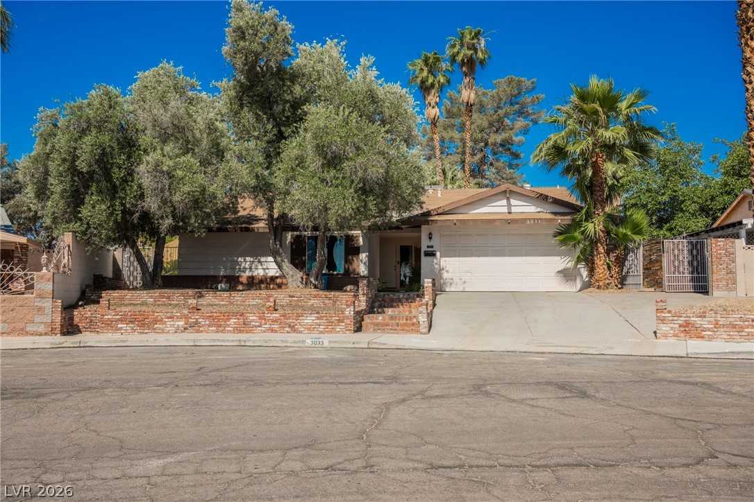 3033 Peridot Street Las Vegas NV 89121