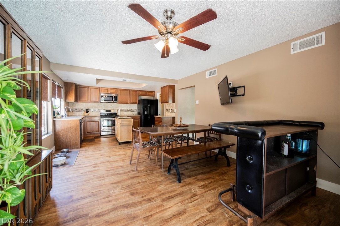3033 Peridot Street Las Vegas NV 89121