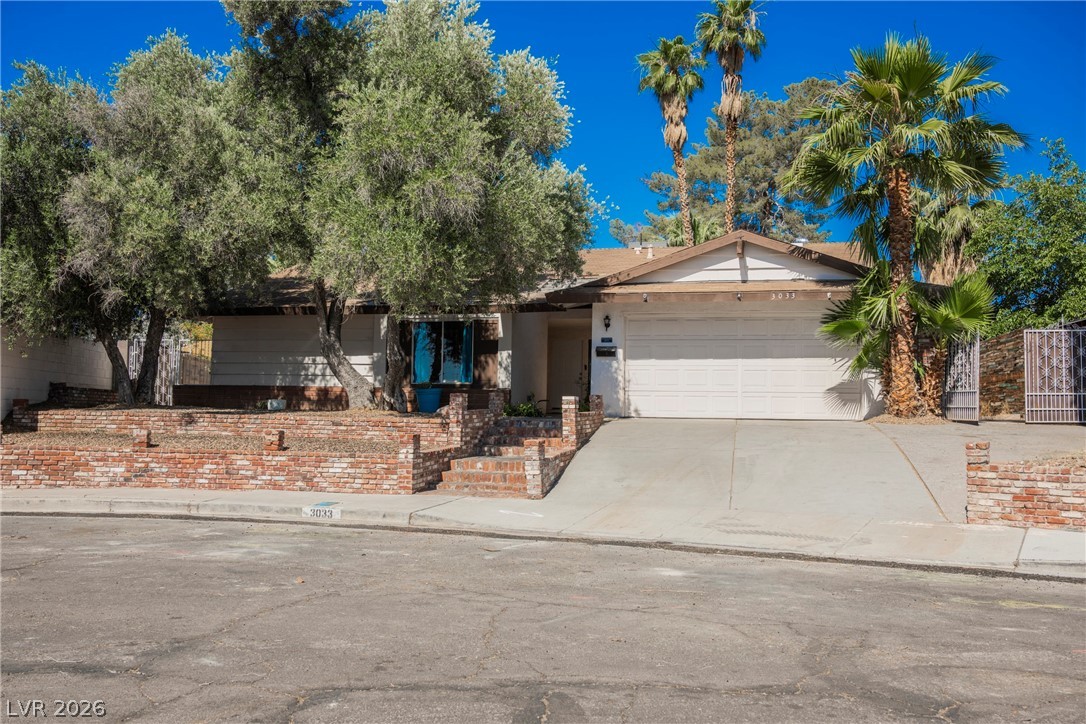 3033 Peridot Street Las Vegas NV 89121