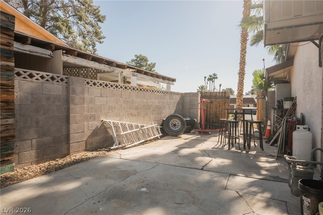 3033 Peridot Street Las Vegas NV 89121