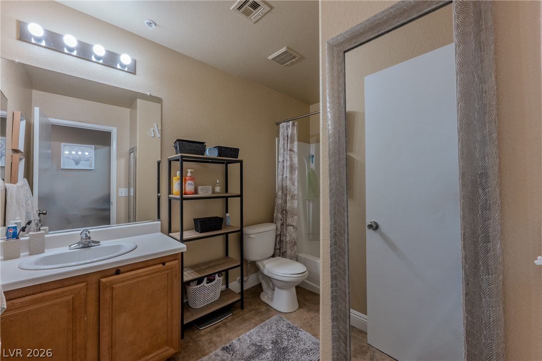 1077 Paradise Coach Drive Henderson NV 89002