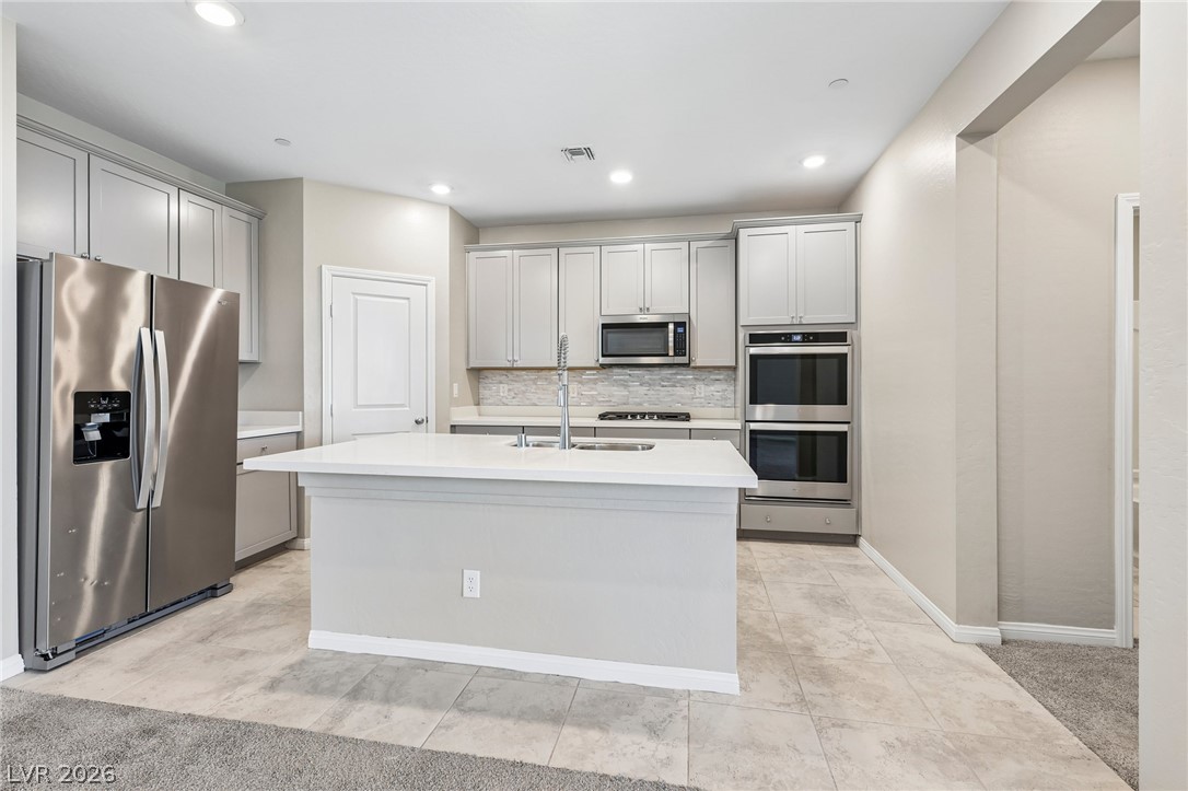 384 Wind Poppy Street Las Vegas NV 89138