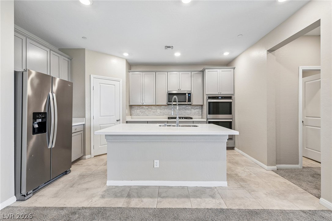 384 Wind Poppy Street Las Vegas NV 89138