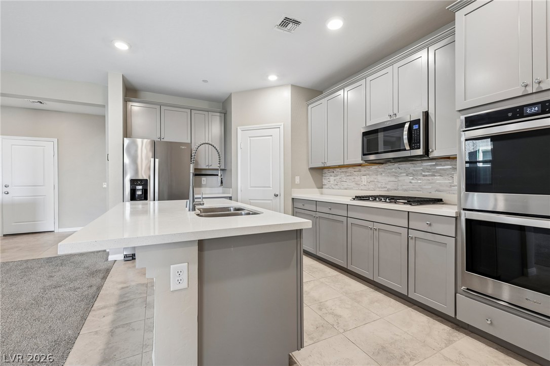 384 Wind Poppy Street Las Vegas NV 89138