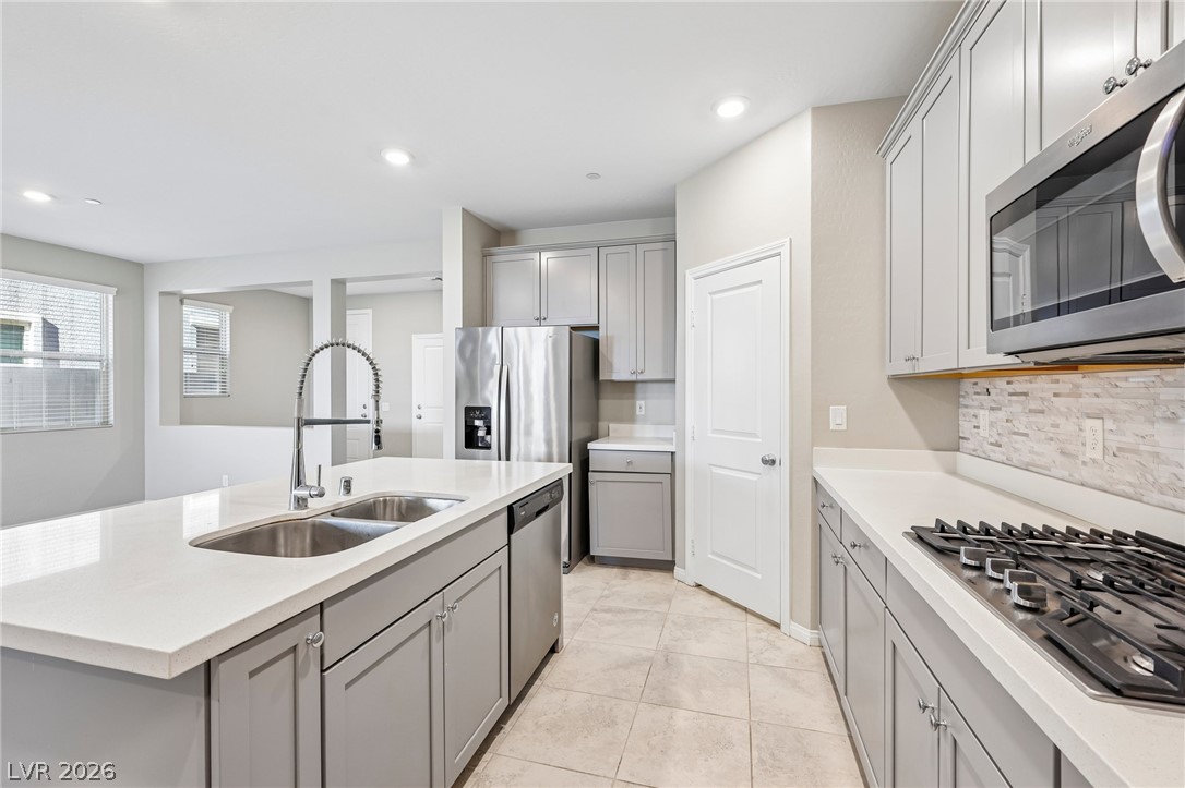 384 Wind Poppy Street Las Vegas NV 89138