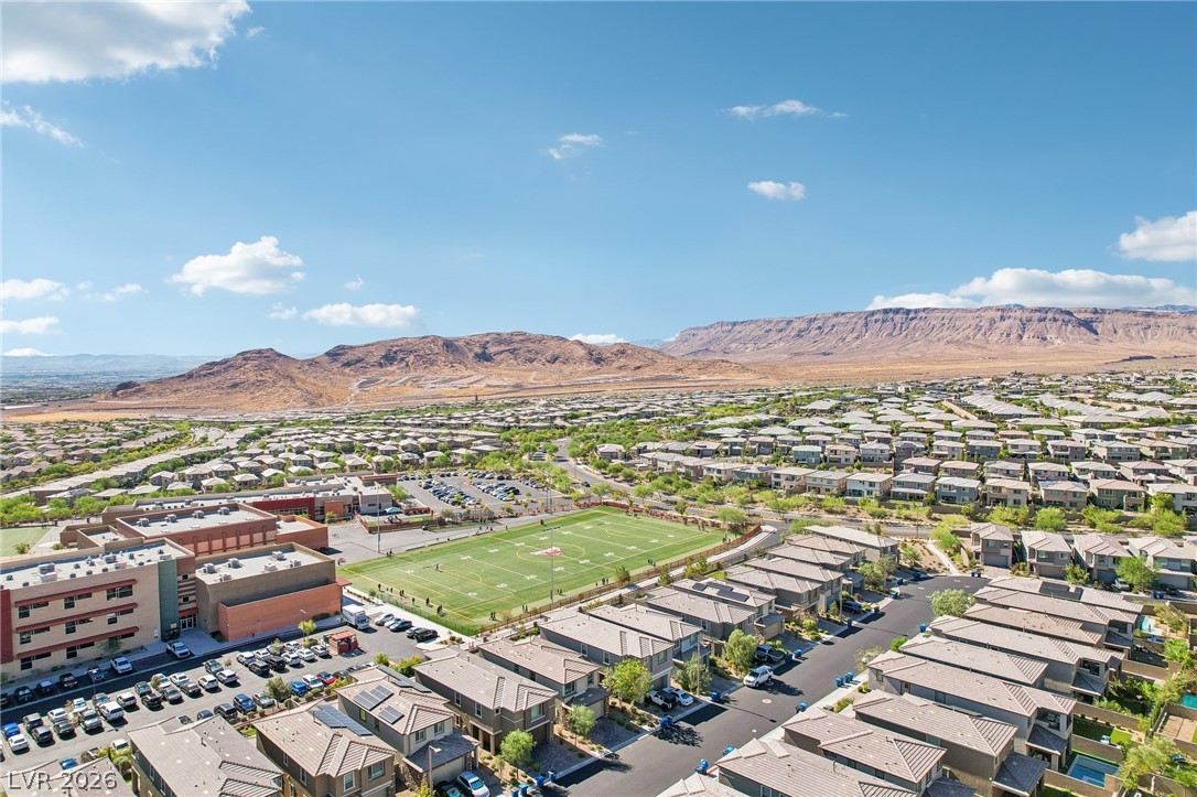 384 Wind Poppy Street Las Vegas NV 89138