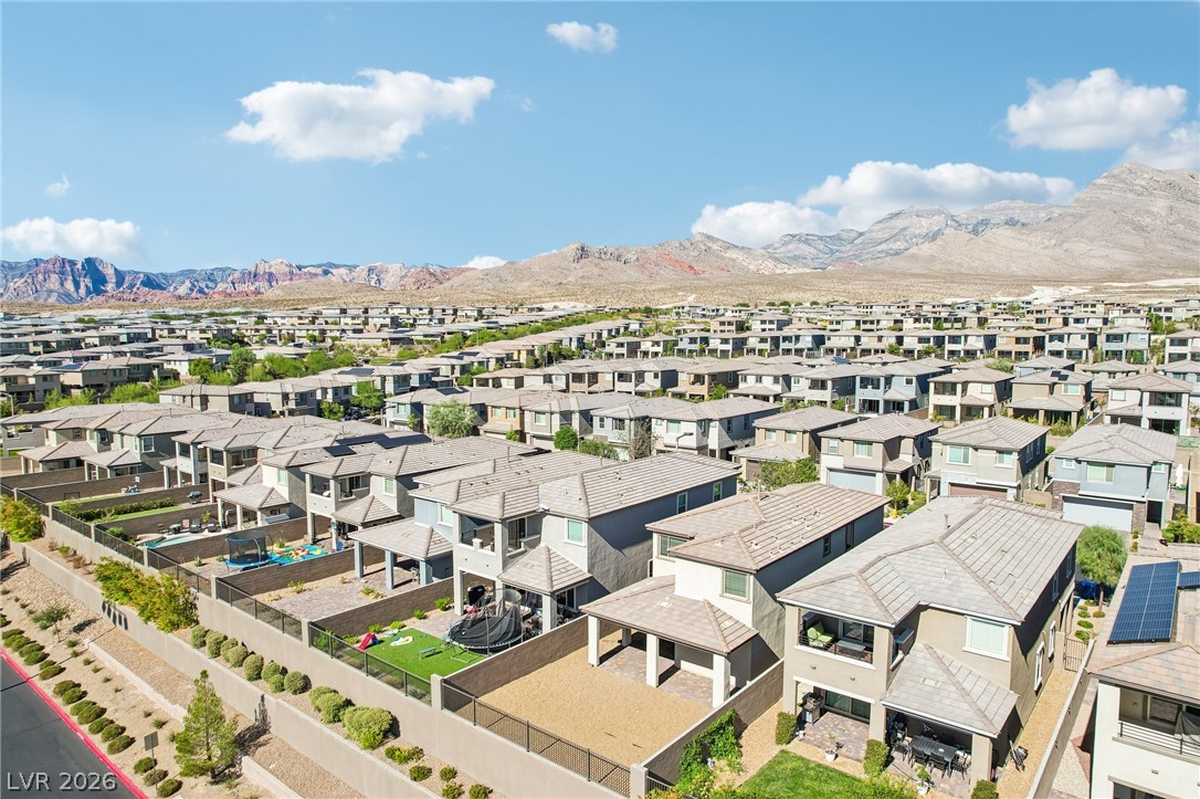 384 Wind Poppy Street Las Vegas NV 89138
