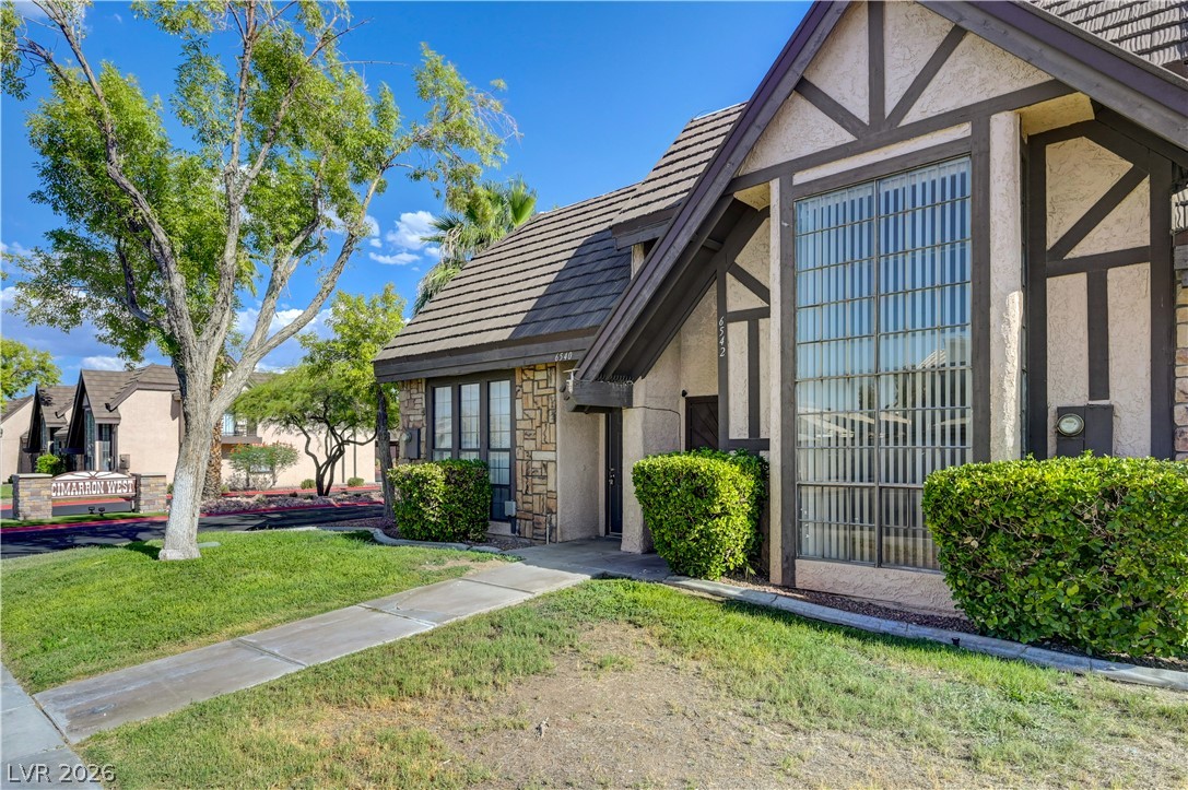 6542 Ironbark Lane Las Vegas NV 89107