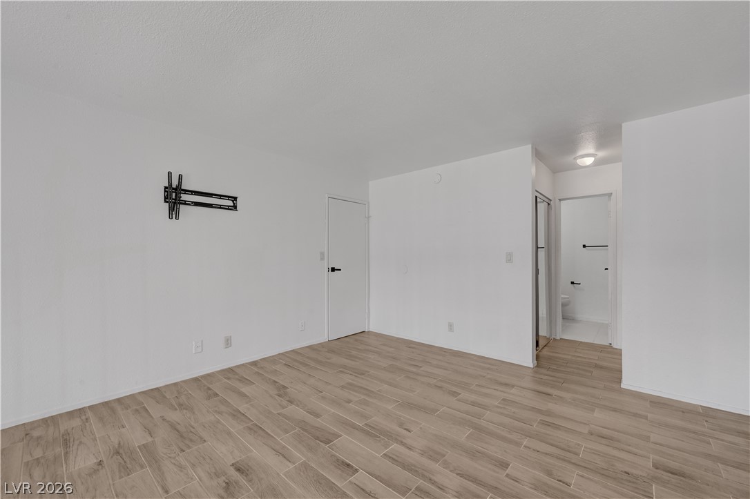 6542 Ironbark Lane Las Vegas NV 89107