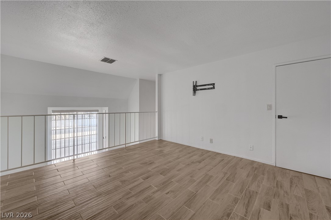6542 Ironbark Lane Las Vegas NV 89107