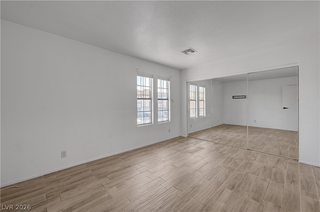 6542 Ironbark Lane Las Vegas NV 89107