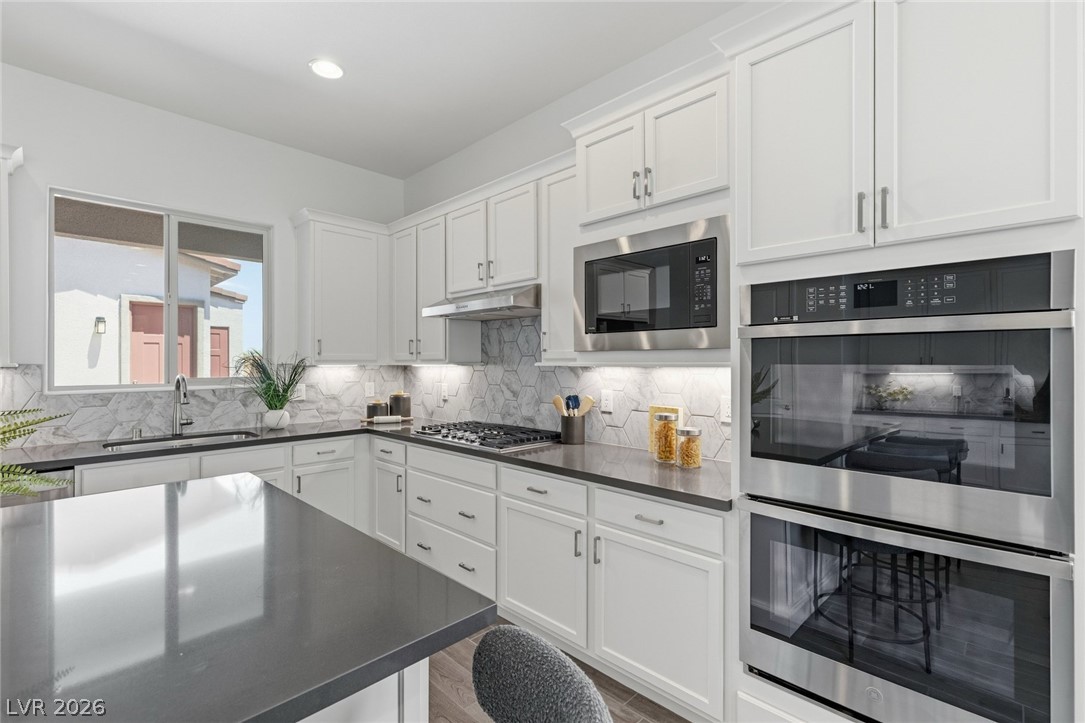 11605 Falcon Gorge Avenue Las Vegas NV 89138