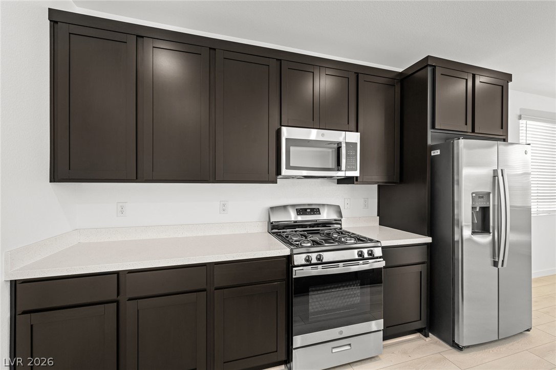 8172 Gusty Brook Street Las Vegas NV 89113