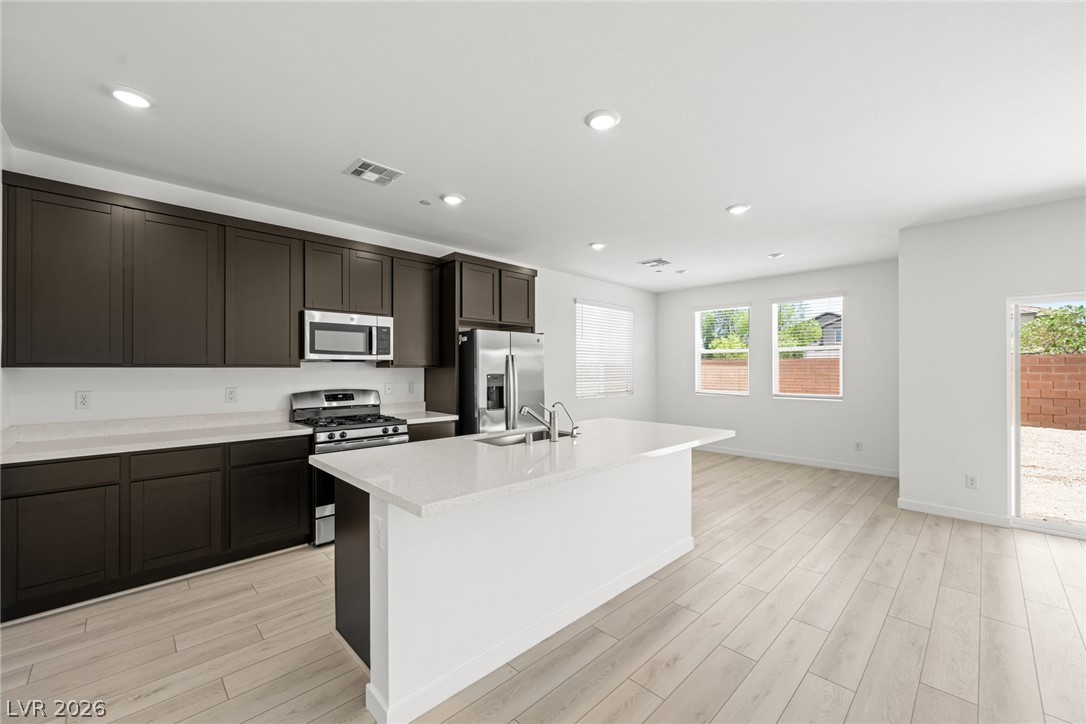 8172 Gusty Brook Street Las Vegas NV 89113
