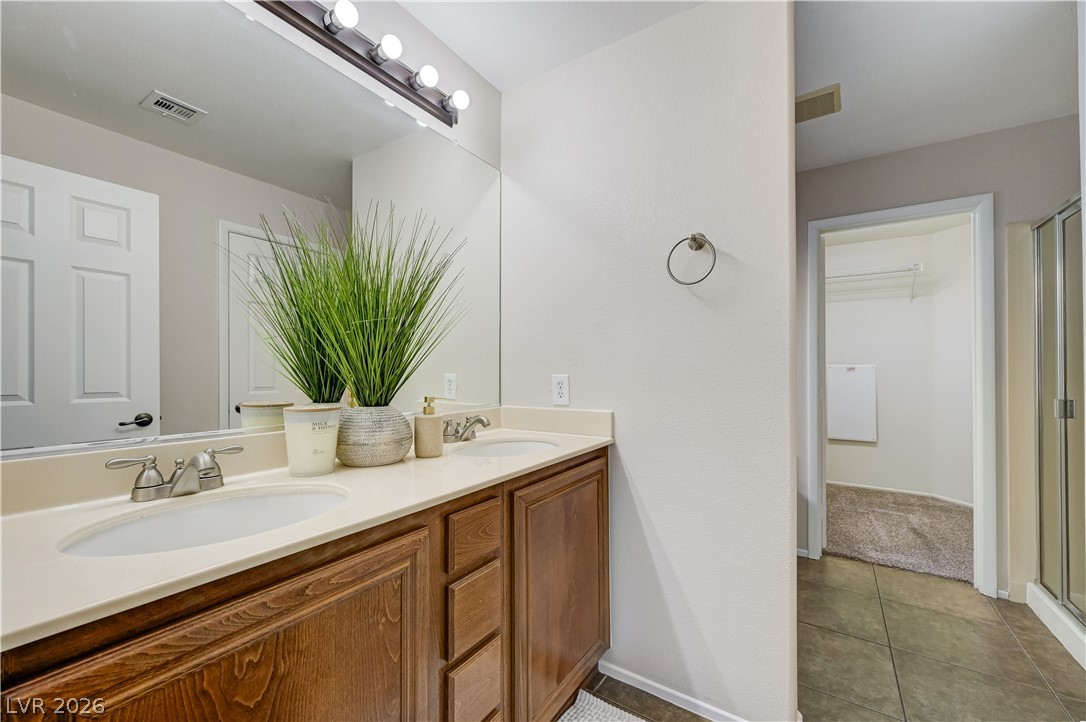 11668 Kindsland Street Las Vegas NV 89183
