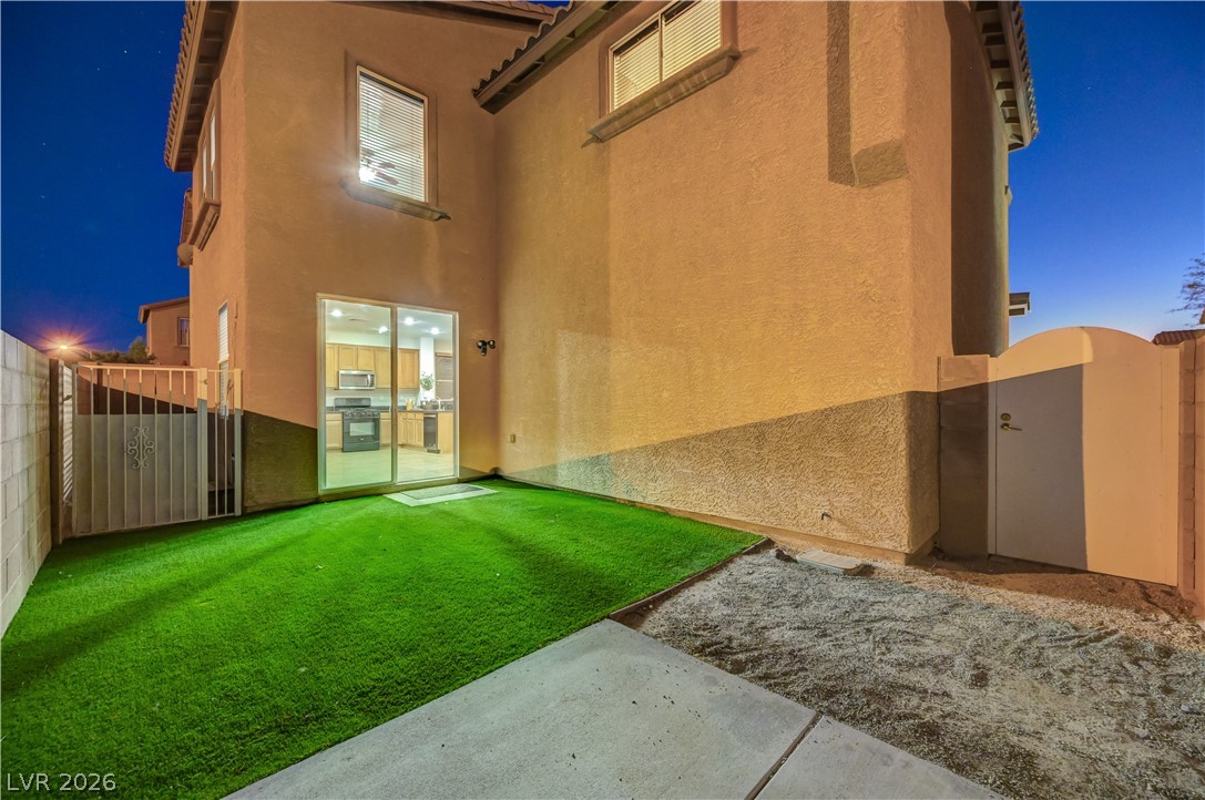 11668 Kindsland Street Las Vegas NV 89183