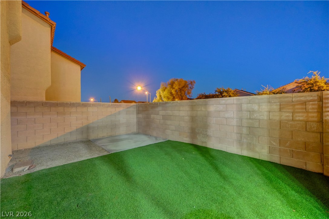 11668 Kindsland Street Las Vegas NV 89183