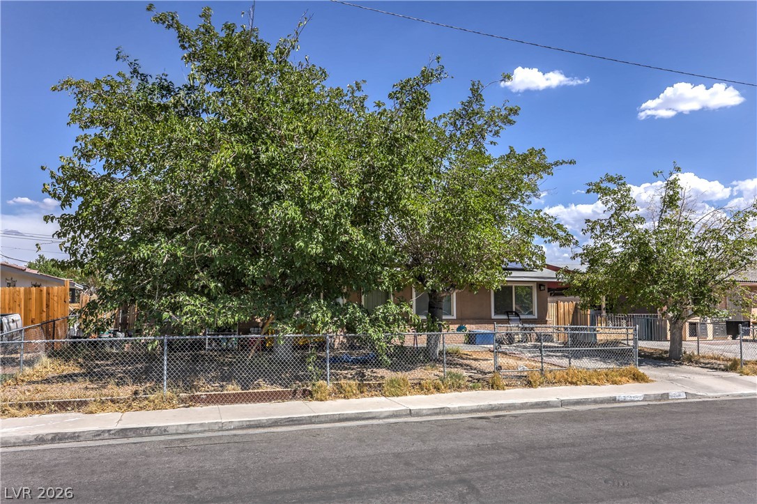 2116 West Travis Street North Las Vegas NV 89030