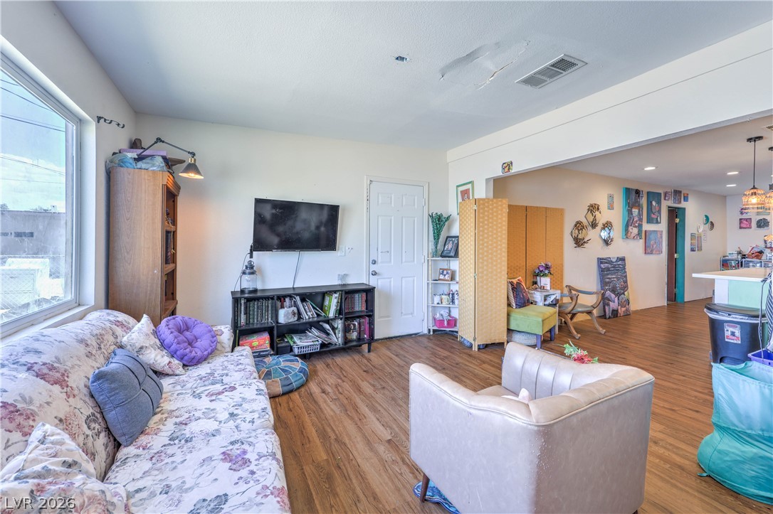 2116 West Travis Street North Las Vegas NV 89030