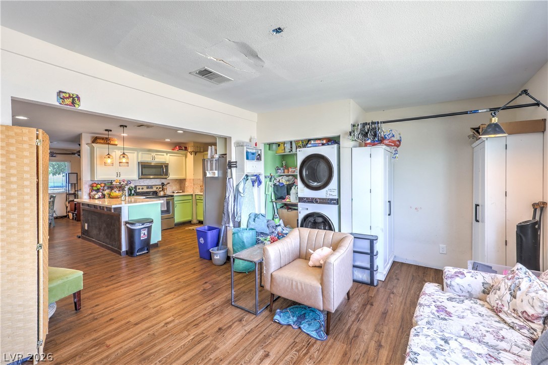 2116 West Travis Street North Las Vegas NV 89030