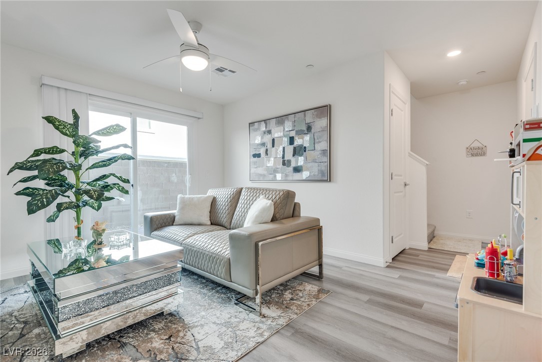 6840 Prairie Pearl Street Las Vegas NV 89148