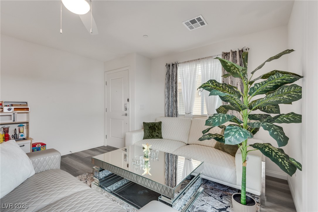 6840 Prairie Pearl Street Las Vegas NV 89148