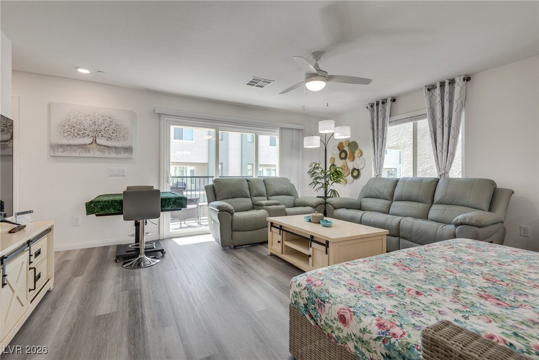 6840 Prairie Pearl Street Las Vegas NV 89148