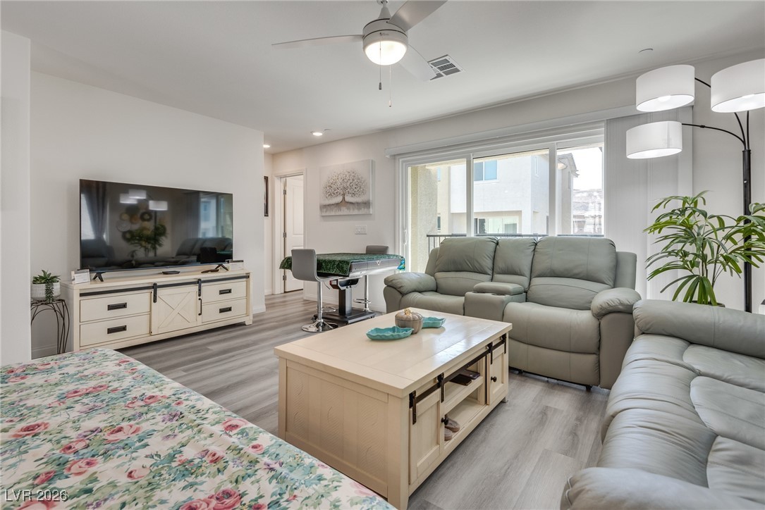 6840 Prairie Pearl Street Las Vegas NV 89148