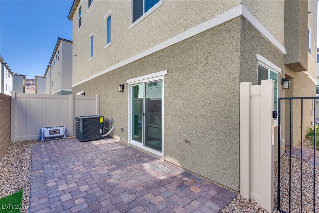 6840 Prairie Pearl Street Las Vegas NV 89148