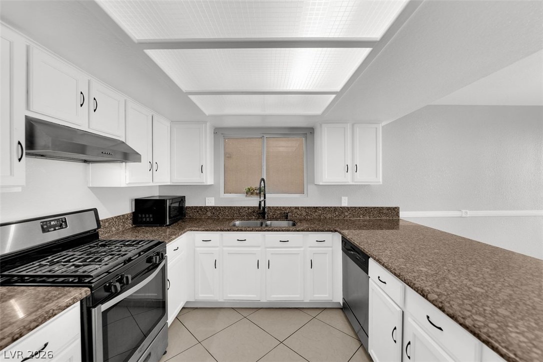 1421 Bellglen Drive Las Vegas NV 89128