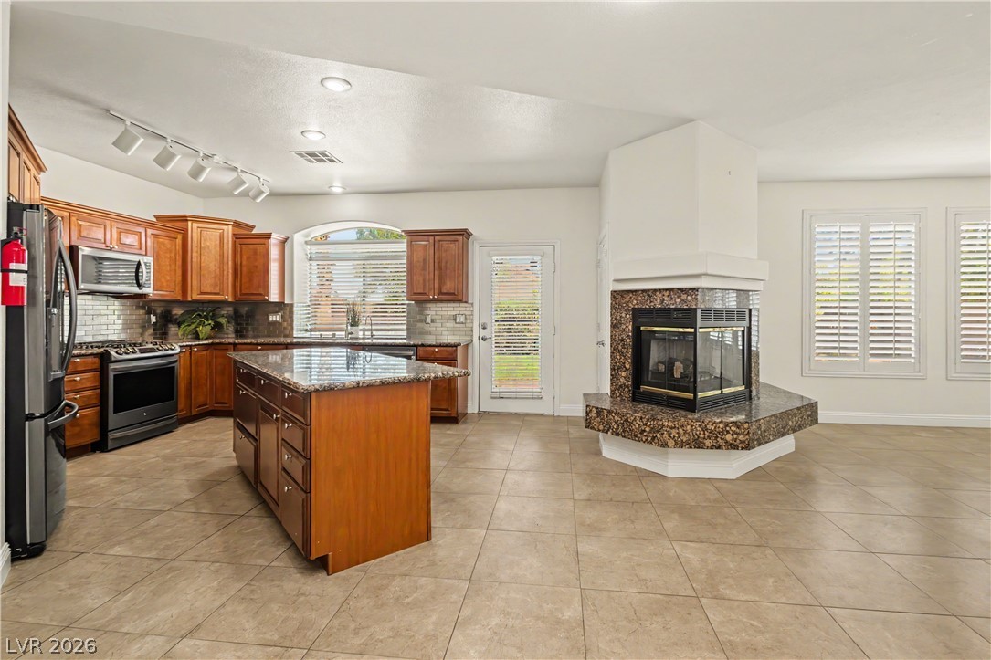 1424 Clipperton Avenue Henderson NV 89074