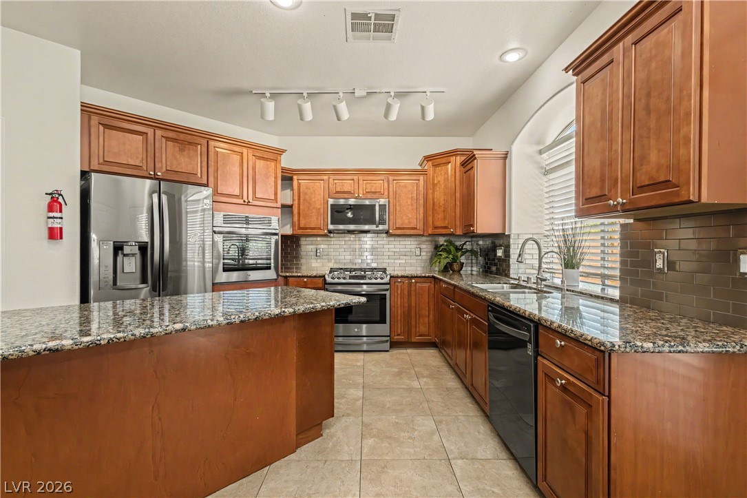 1424 Clipperton Avenue Henderson NV 89074