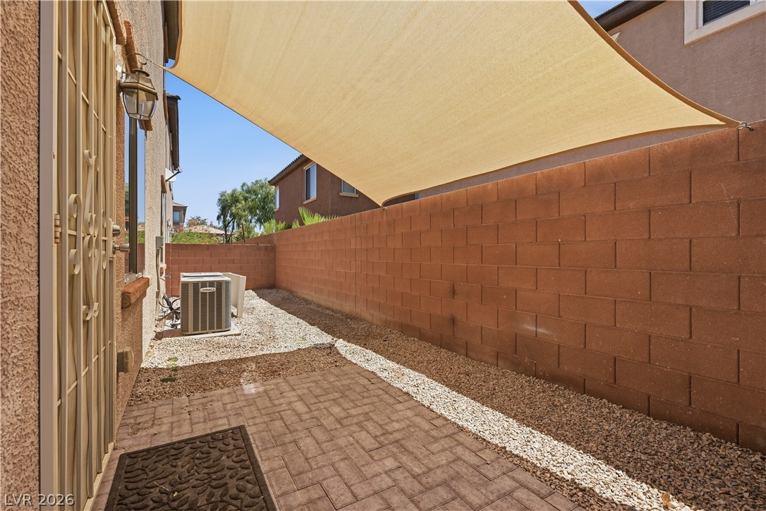 667 Calamus Palm Place Henderson NV 89011