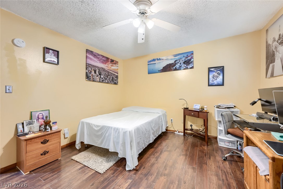 3572 Regents Circle Las Vegas NV 89121