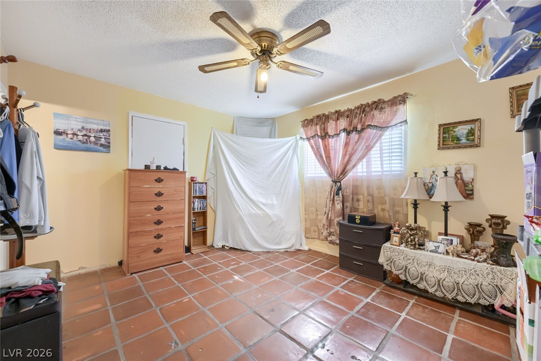 3572 Regents Circle Las Vegas NV 89121