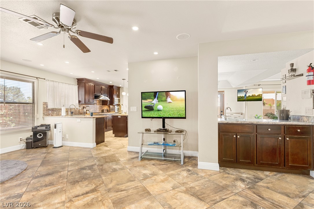 9105 Safeport Cove Court Las Vegas NV 89117