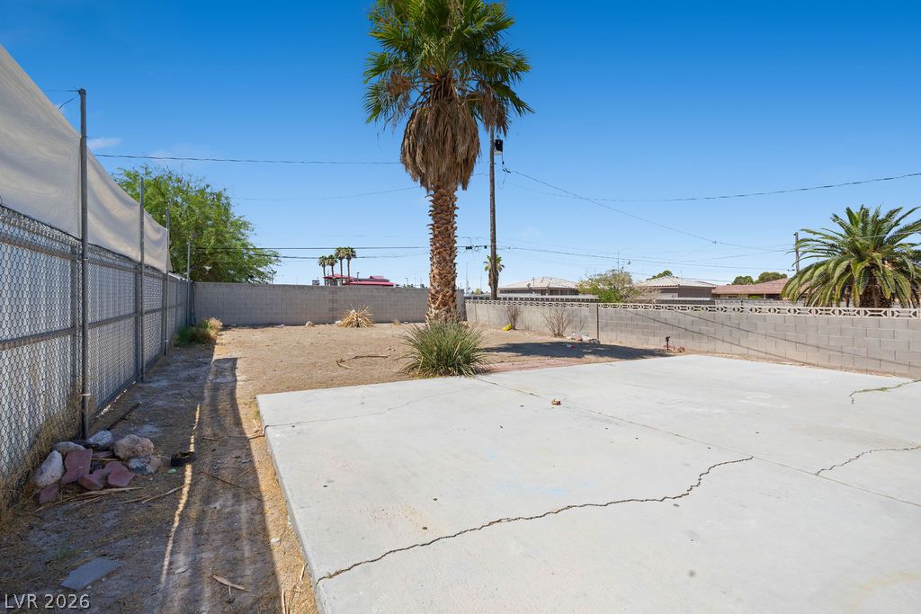 1425 Hassell Avenue Las Vegas NV 89106