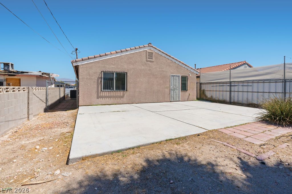 1425 Hassell Avenue Las Vegas NV 89106