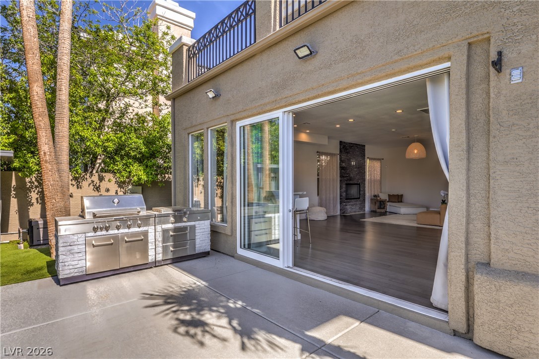 9040 Thornbury Lane Las Vegas NV 89134