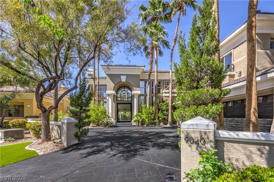 9040 Thornbury Lane Las Vegas NV 89134