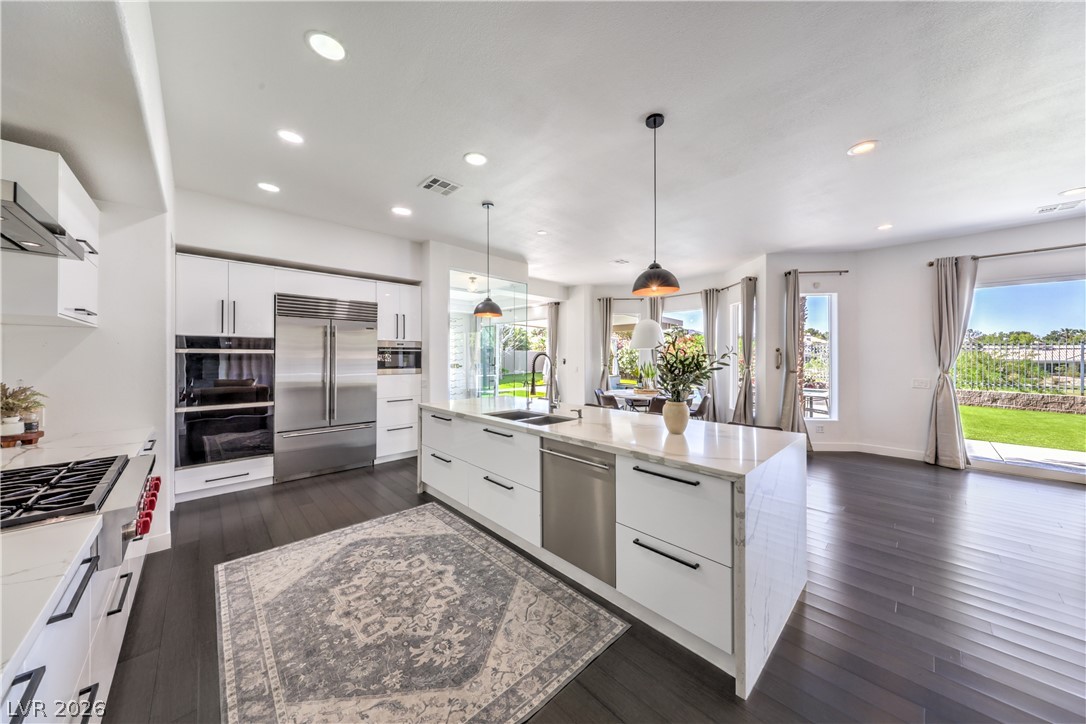 9040 Thornbury Lane Las Vegas NV 89134