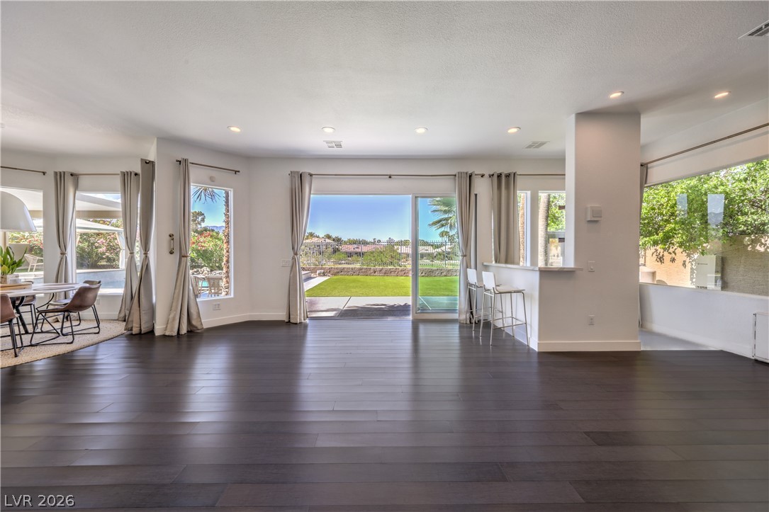 9040 Thornbury Lane Las Vegas NV 89134