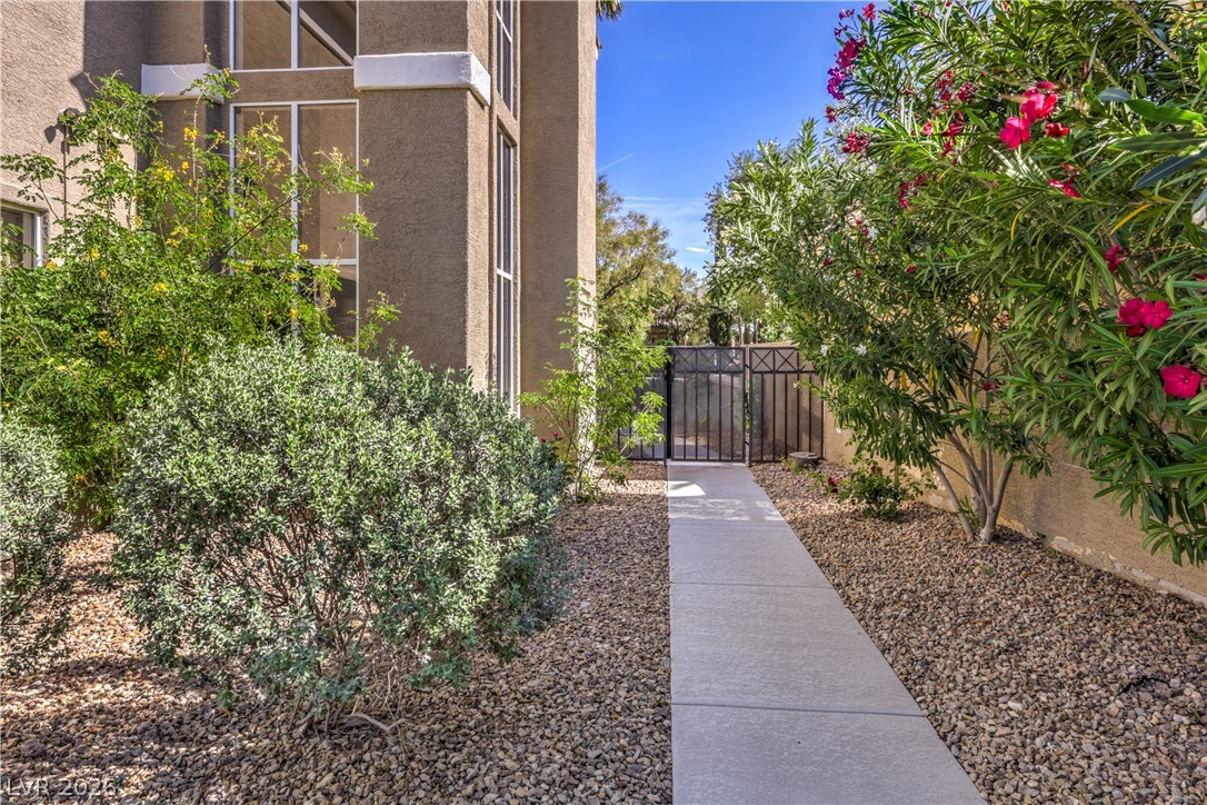 9040 Thornbury Lane Las Vegas NV 89134