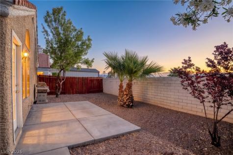 2708 Ironside Drive Las Vegas NV 89108