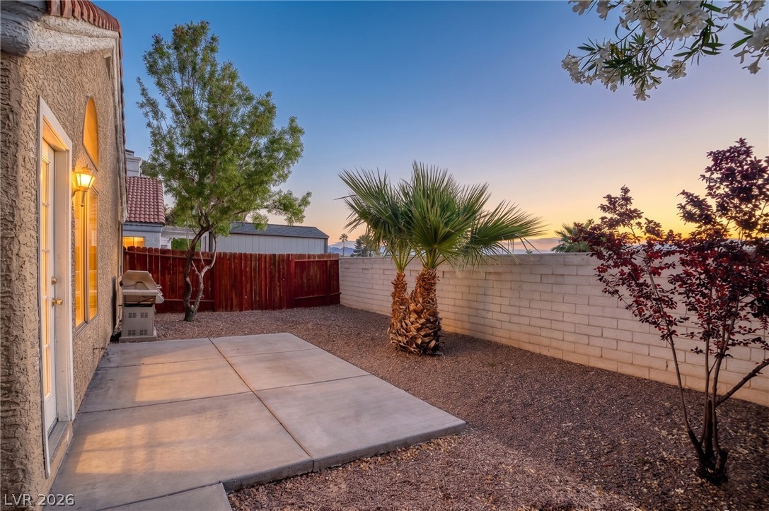 2708 Ironside Drive Las Vegas NV 89108