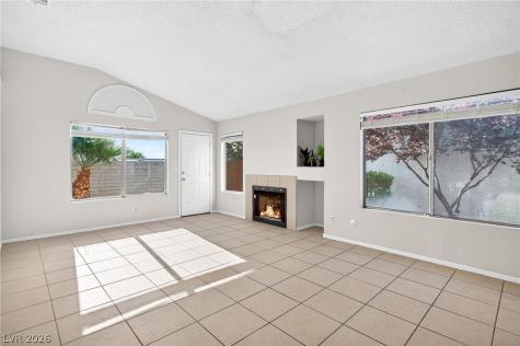 2708 Ironside Drive Las Vegas NV 89108