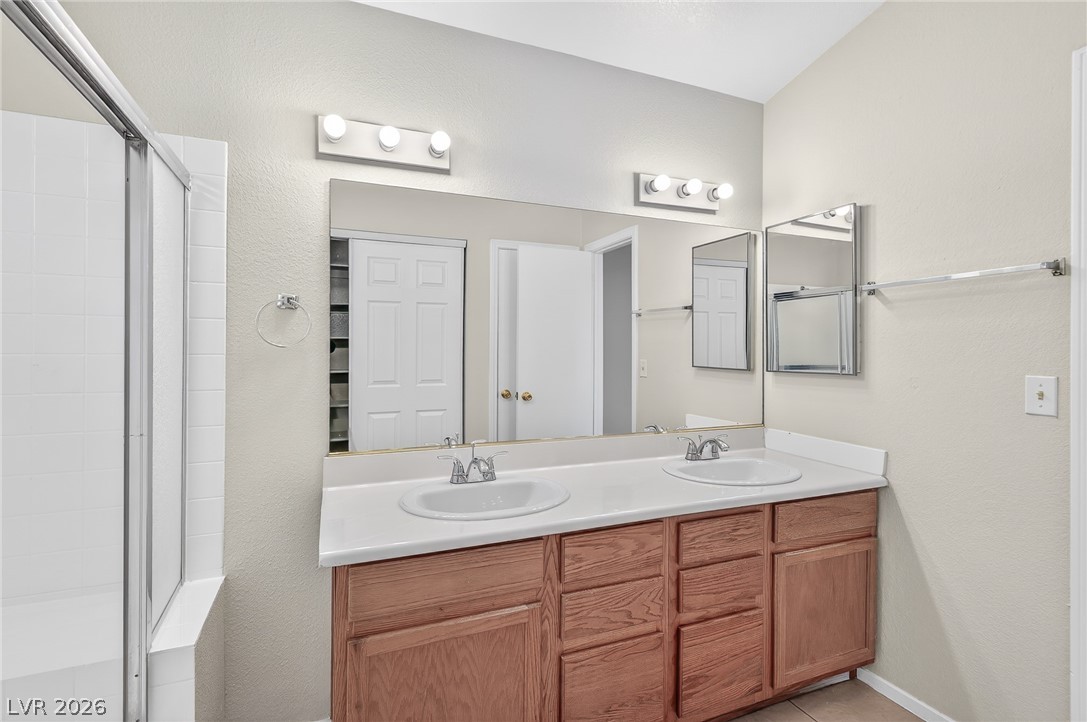 2708 Ironside Drive Las Vegas NV 89108