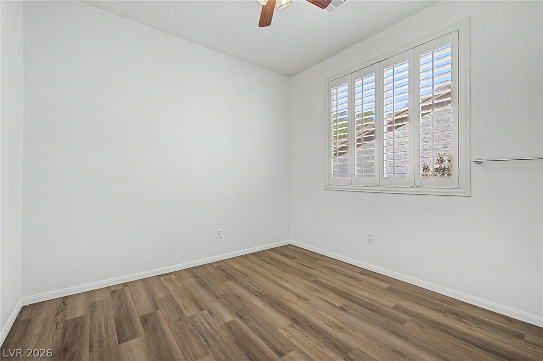 10512 Courtney Cove Avenue Las Vegas NV 89144